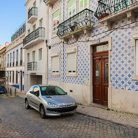 Apartment Liberty Penthouse Three-bedroom - By Lu Holidays Lisbon